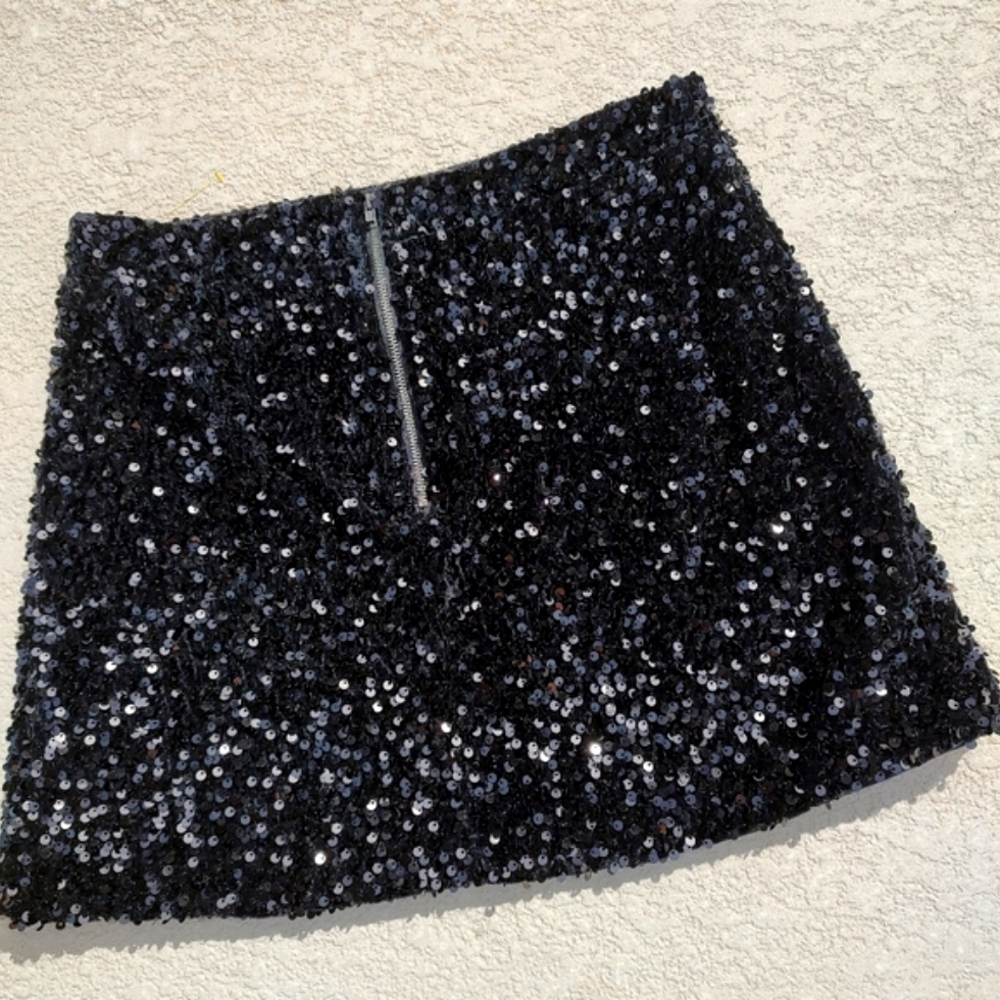 Altered State black sequin mini - Picture 3 of 4